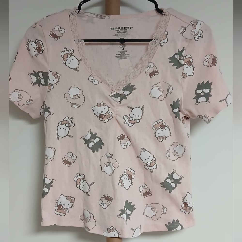Sanrio Hello Kitty and Friends Short Sleeve Shirt Top Medium